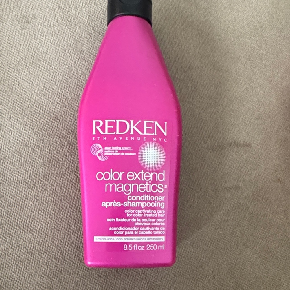Redken Color Extend Magnetics Conditioner 8.5 Oz